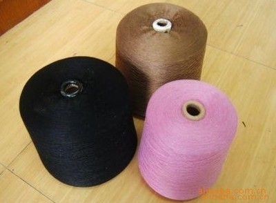 供應(yīng)優(yōu)質(zhì)32s雙股黑滌紗——江陰市申鼎紡織的專業(yè)縫紉線解決方案